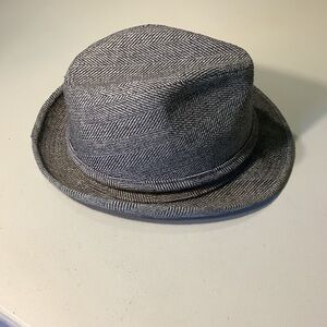 Stevens vintage 100% wool tweed fedora